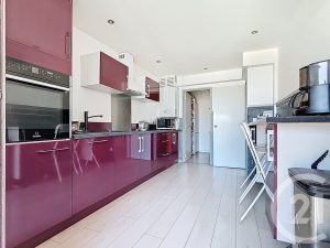 52978176  – Appartement – 5 pièces à BOUCAU