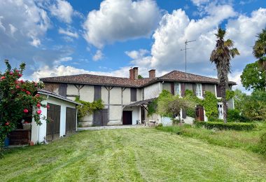 52787137  – Maison – 9 pièces à SABRES