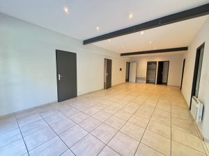 52715299  – Appartement – 5 pièces à MONT DE MARSAN