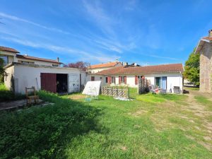 52012196  – Appartement – 8 pièces à VILLENEUVE DE MARSAN