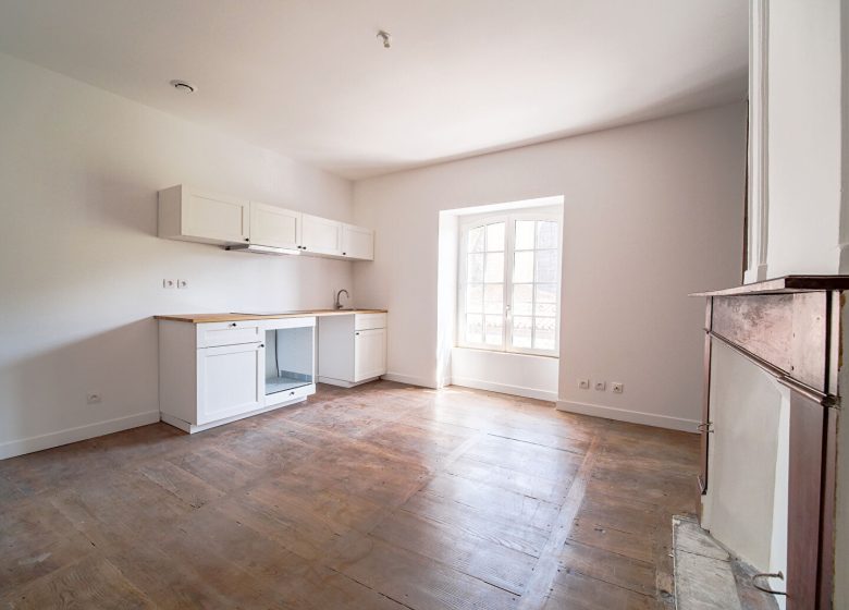 52175442  – Appartement – 2 pièces à AIRE SUR L ADOUR