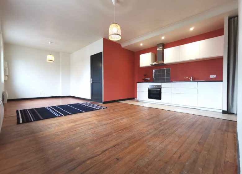 52964752  – Appartement – 2 pièces à AIRE SUR L ADOUR