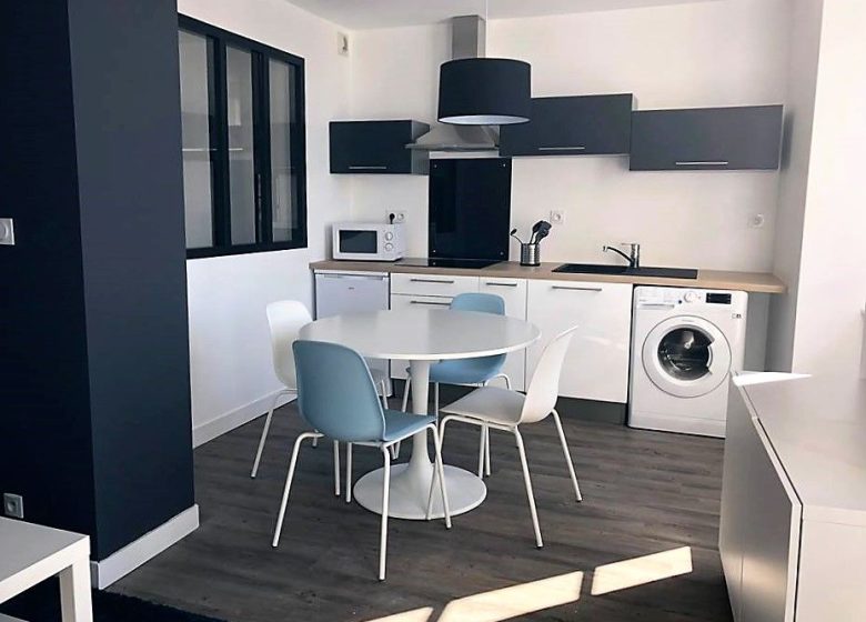 51768299  – Appartement – 2 pièces à AIRE SUR L ADOUR