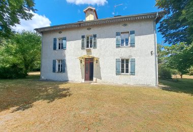 51249019  – Maison – 7 pièces à TALLER