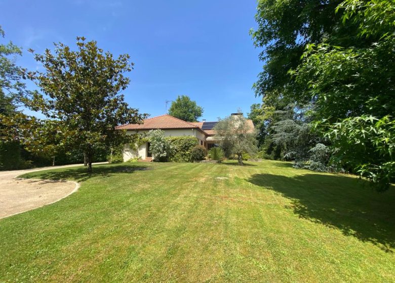 52982633  – Maison – 6 pièces à AMOU