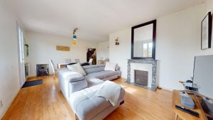 52983384  – Appartement – 8 pièces à CAMBO LES BAINS