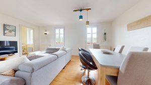 52983384  – Appartement – 8 pièces à CAMBO LES BAINS