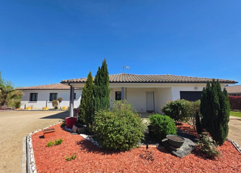 52984203  – Maison – 5 pièces à ST MARTIN D ONEY