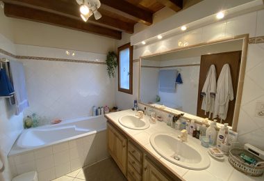 52985056  – Maison – 5 pièces à ST YAGUEN