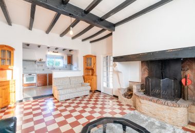 52738875  – Maison – 7 pièces à HAGETMAU