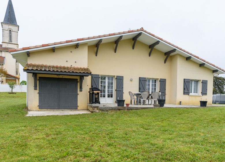 52987135  – Maison – 5 pièces à HAGETMAU