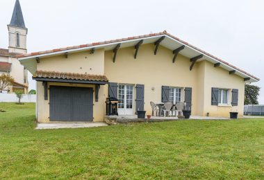 52987135  – Maison – 5 pièces à HAGETMAU