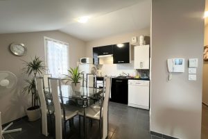 52988742  – Appartement – 4 pièces à BENESSE MAREMNE