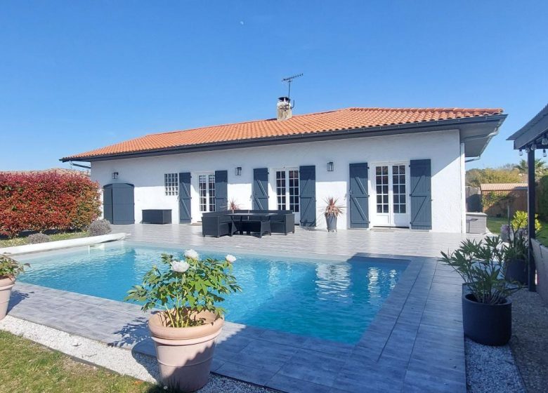 52989465  – Maison – 5 pièces à SAUBRIGUES