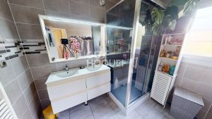 52990326  – Maison – 5 pièces à LESPERON