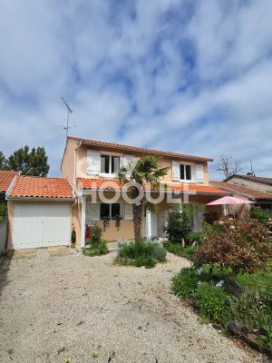 52990326  – Maison – 5 pièces à LESPERON