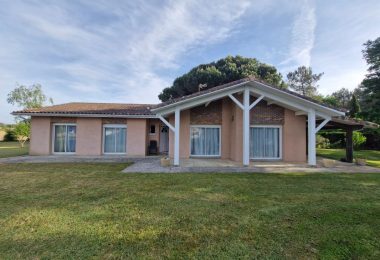 52993967  – Maison – 5 pièces à BEGAAR