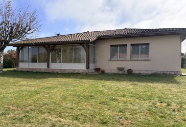 52993590  – Maison – 5 pièces à SARBAZAN