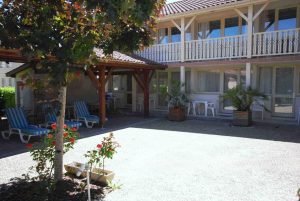 52024709  – Immeuble à EUGENIE LES BAINS