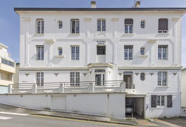 52995420  – Appartement – 6 pièces à BIARRITZ