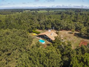 52072526  – Maison – 8 pièces à ST YAGUEN