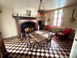 52787137  – Maison – 9 pièces à SABRES