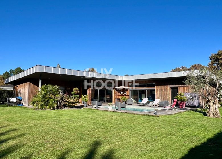 52774577  – Maison – 6 pièces à CASTETS