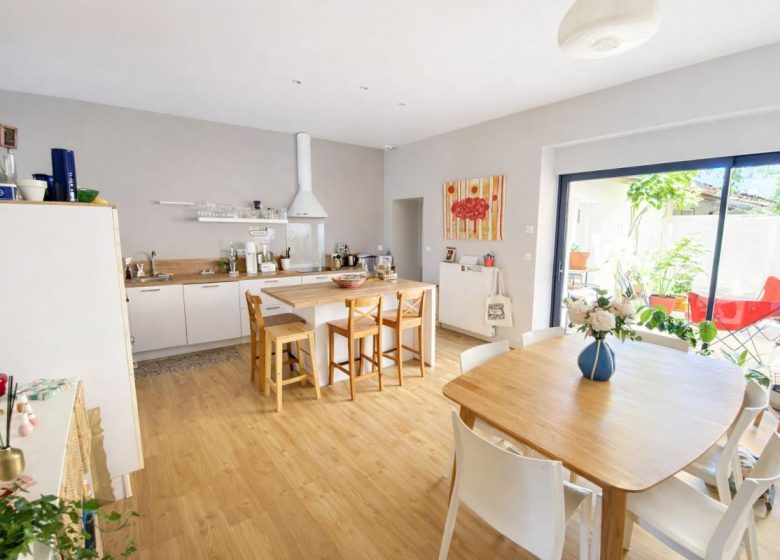 52978779  – Maison – 6 pièces à DAX