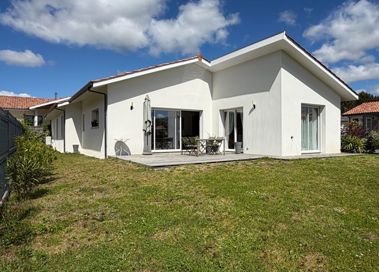 53000788  – Maison – 4 pièces à TOSSE