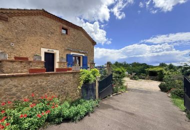 53020842  – Maison – 2 pièces à CAZAUBON