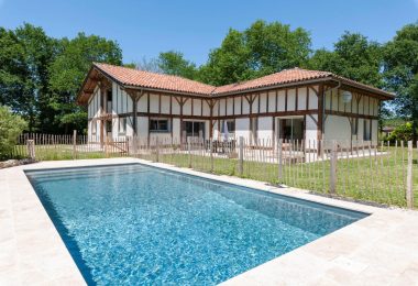 53030534  – Maison – 6 pièces à YGOS ST SATURNIN