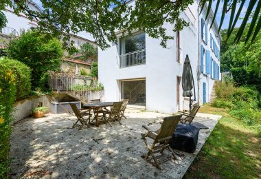 53052027  – Maison – 8 pièces à MONT DE MARSAN