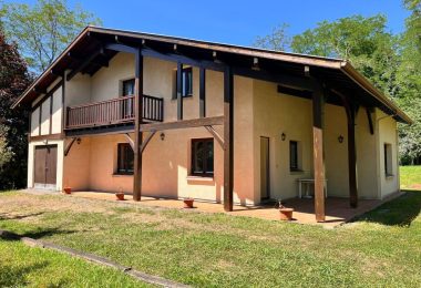 53070515  – Maison – 5 pièces à PEYREHORADE
