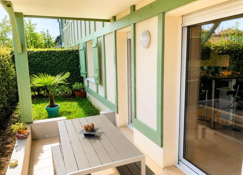 53096242  – Appartement – 2 pièces à ANGRESSE