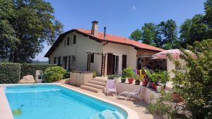 51792326  – Maison – 5 pièces à BELUS