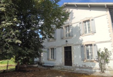 53105144  – Maison – 11 pièces à POUILLON