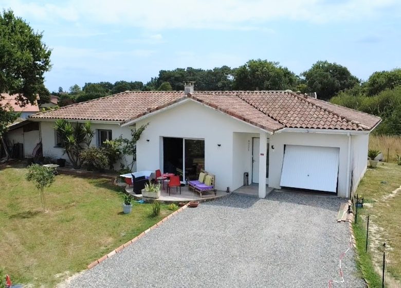 53107045  – Maison – 5 pièces à HAGETMAU