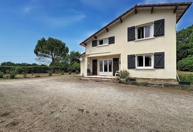 53109228  – Maison – 5 pièces à MONT DE MARSAN