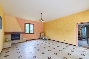 53110551  – Maison – 8 pièces à MALAUSSANNE