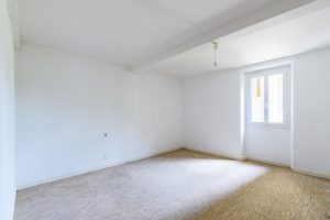 53110551  – Maison – 8 pièces à MALAUSSANNE