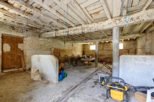 53110551  – Maison – 8 pièces à MALAUSSANNE