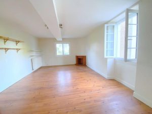 51782923  – Maison – 5 pièces à NASSIET