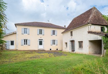 52453119  – Maison – 5 pièces à NASSIET