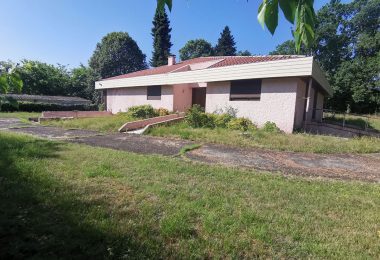 52792574  – Maison – 7 pièces à MONT DE MARSAN