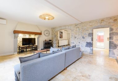 53136111  – Maison – 8 pièces à ORTHEZ