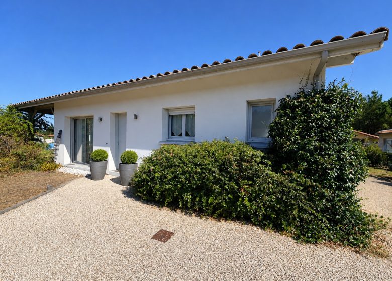 53137086  – Maison – 4 pièces à CERE