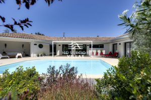 53138191  – Maison – 9 pièces à SOUSTONS
