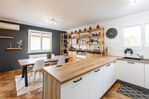 52791018  – Maison – 7 pièces à AIRE SUR L ADOUR