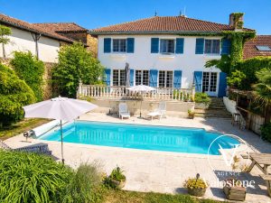 52996109  – Maison – 8 pièces à ST LOUBOUER