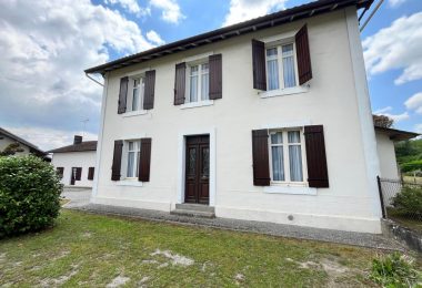 52585347  – Maison – 6 pièces à BEGAAR